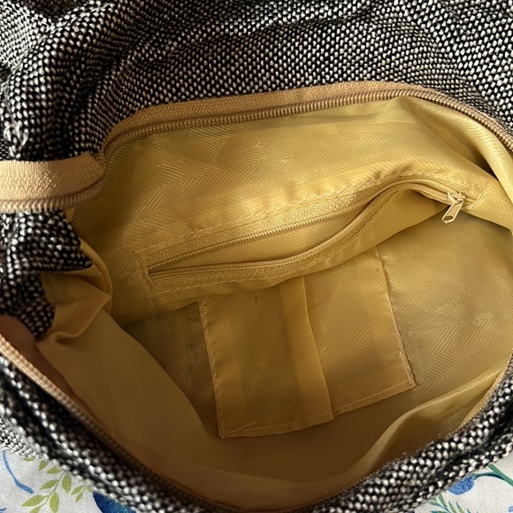 Womens Shoulder Bag Medium Wooden Beads Grey Pink Zipper Pockets ❤️ Front NWOT - Picture 5 of 12